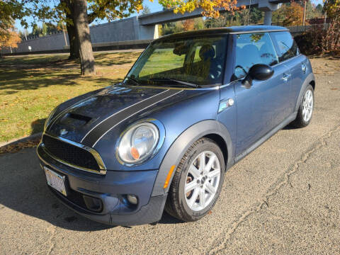 2011 MINI Cooper for sale at EXECUTIVE AUTOSPORT in Portland OR