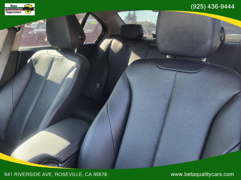 2015 BMW 3 Series 328i