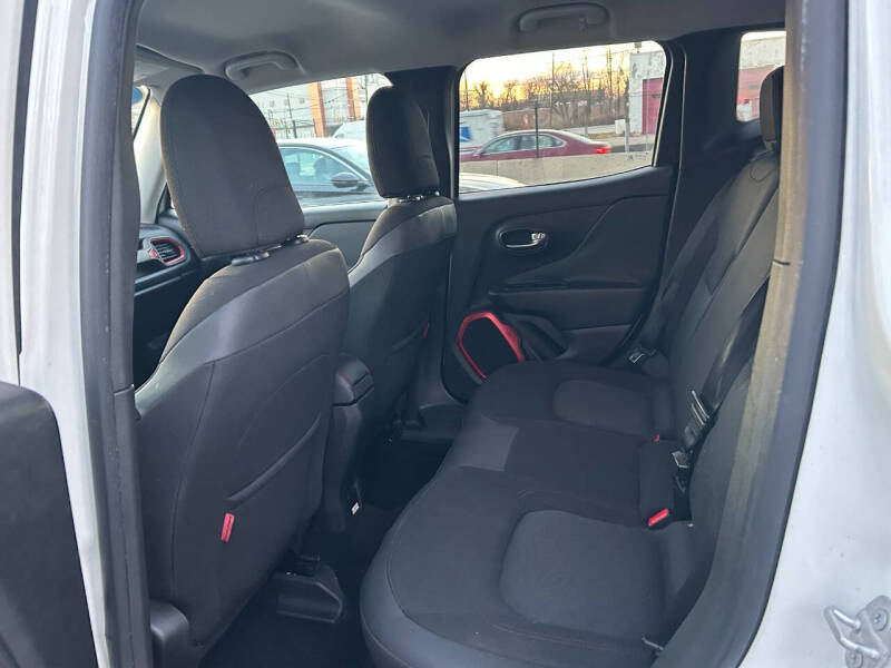 2015 Jeep Renegade Trailhawk