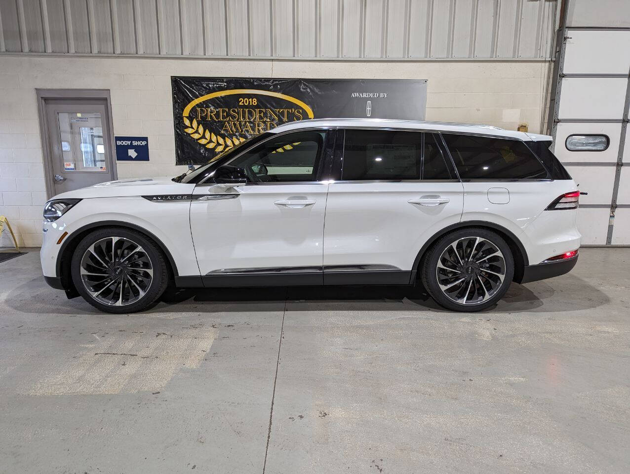 2023 Lincoln Aviator