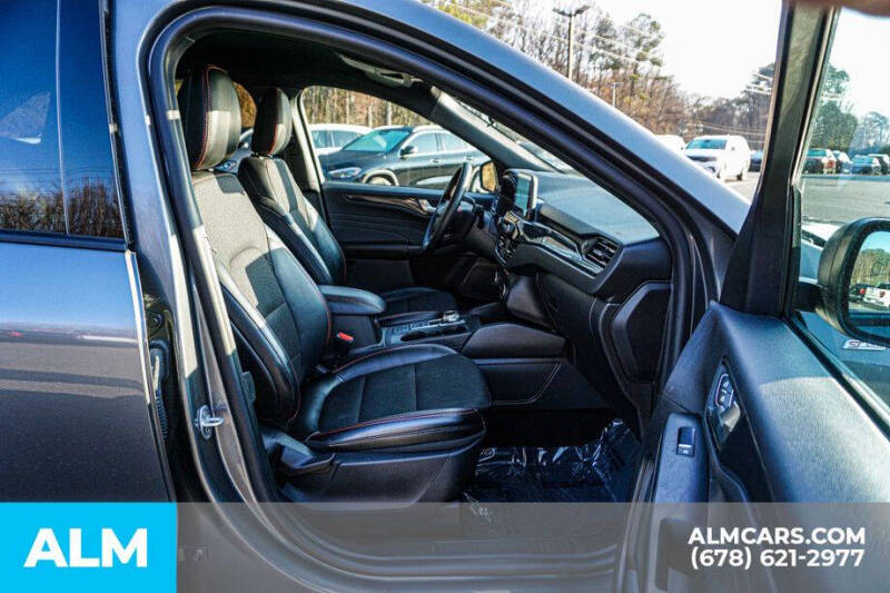 2025 Ford Escape ST-Line