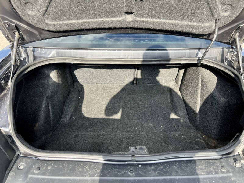 2018 Dodge Challenger SXT Plus