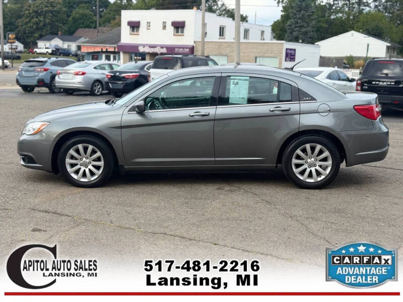 2012 Chrysler 200 Touring