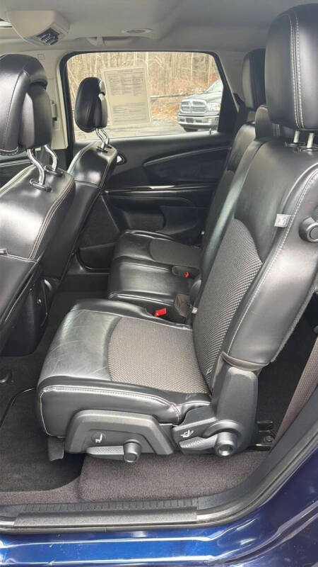 2020 Dodge Journey Crossroad