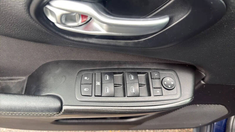 2014 Jeep Cherokee Sport