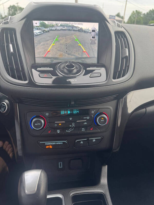 2017 Ford Escape Titanium