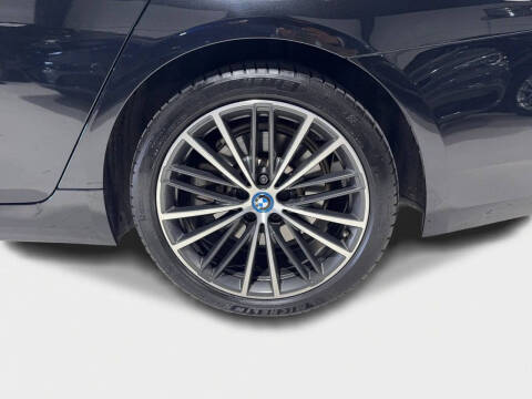 2022 BMW 5 Series 530e xDrive