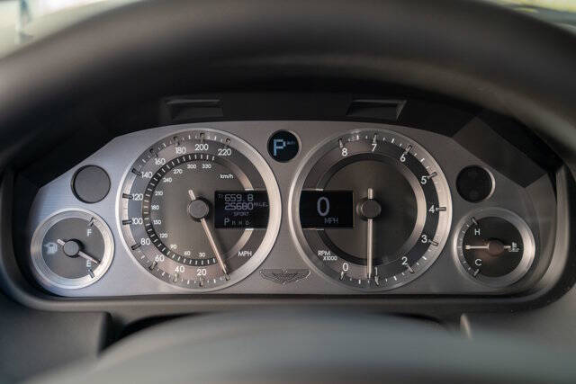 2010 Aston Martin DB9 11