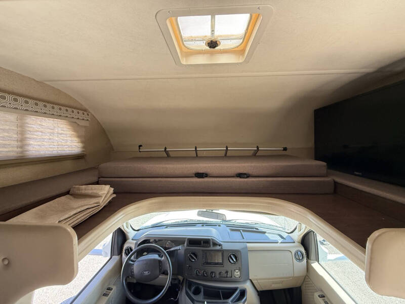 2019 Ford FOUR WINDS THOR 22E