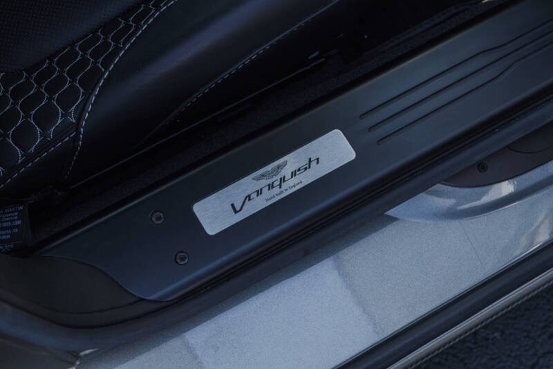 2014 Aston Martin Vanquish