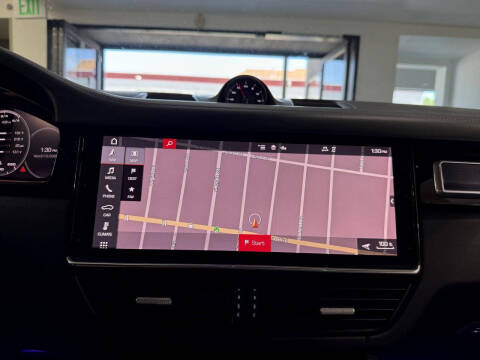 2021 Porsche Cayenne GTS Coupe