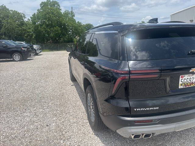 2025 Chevrolet Traverse LT