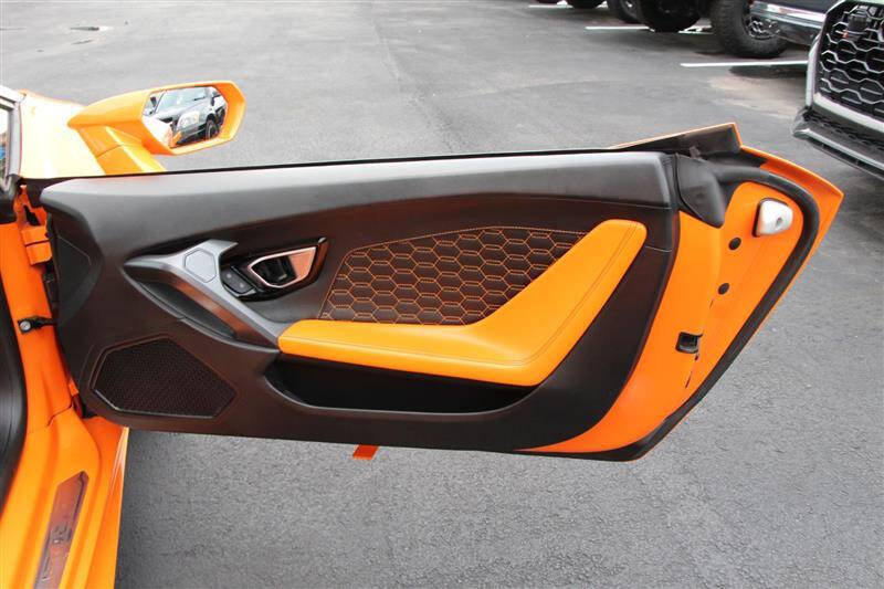 2017 Lamborghini Huracan LP 580-2 Spyder