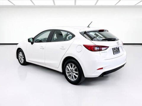 2018 Mazda MAZDA3 Sport