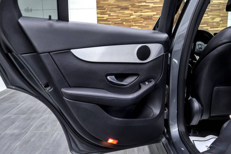 2020 Mercedes-Benz GLC GLC 300 4MATIC