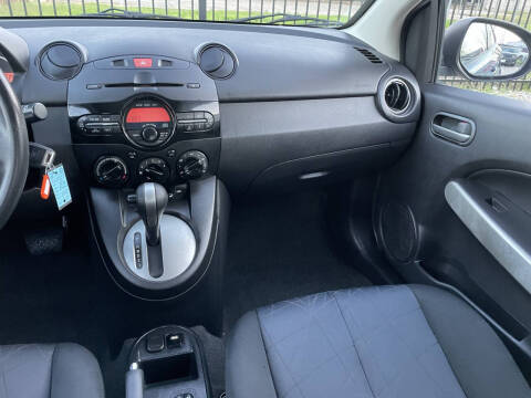 2014 Mazda MAZDA2 Sport