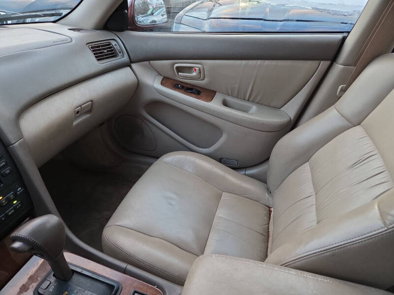 1999 Lexus ES 300