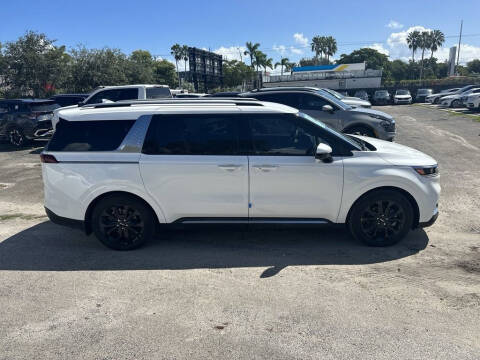 2024 Kia Carnival SX