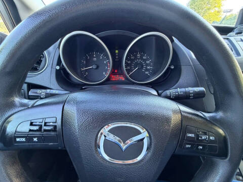 2013 Mazda MAZDA5 Sport
