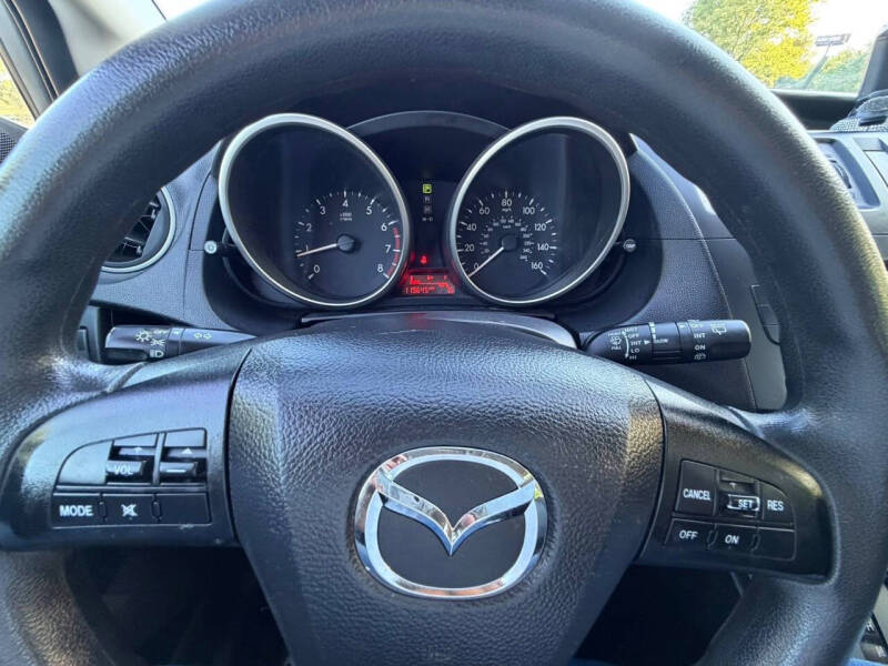 2013 Mazda MAZDA5 Sport