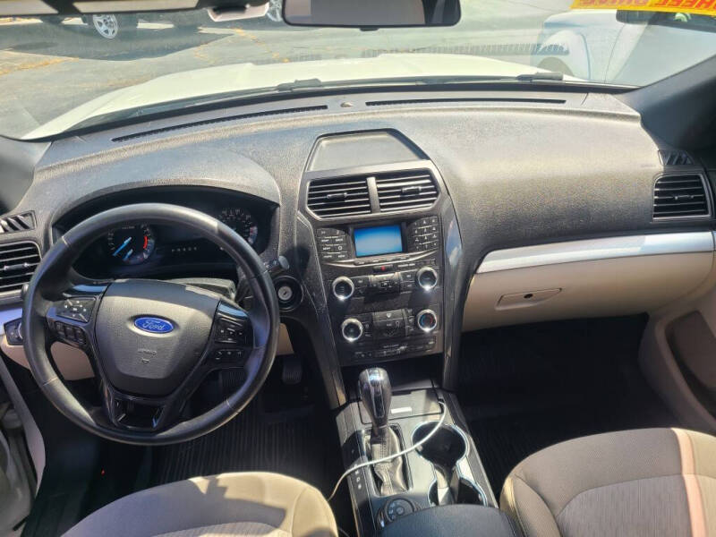 2018 Ford Explorer