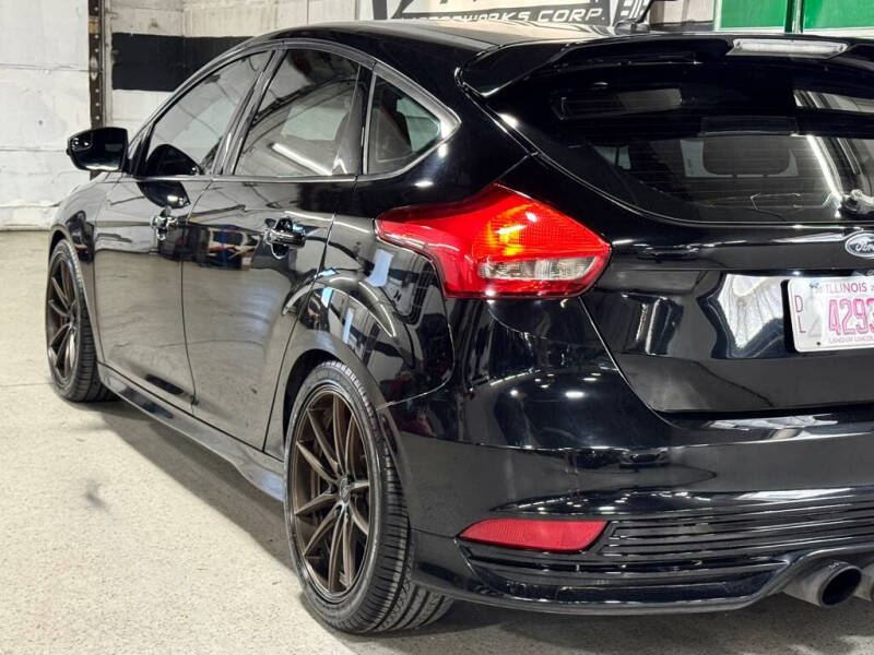 2018 Ford Focus ST