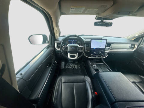 2023 Ford Expedition MAX XLT