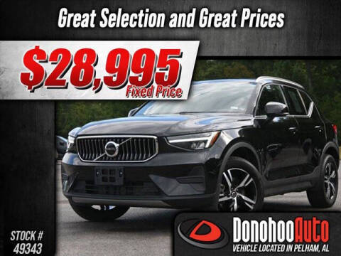 2025 Volvo XC40 B5 Core Bright Theme