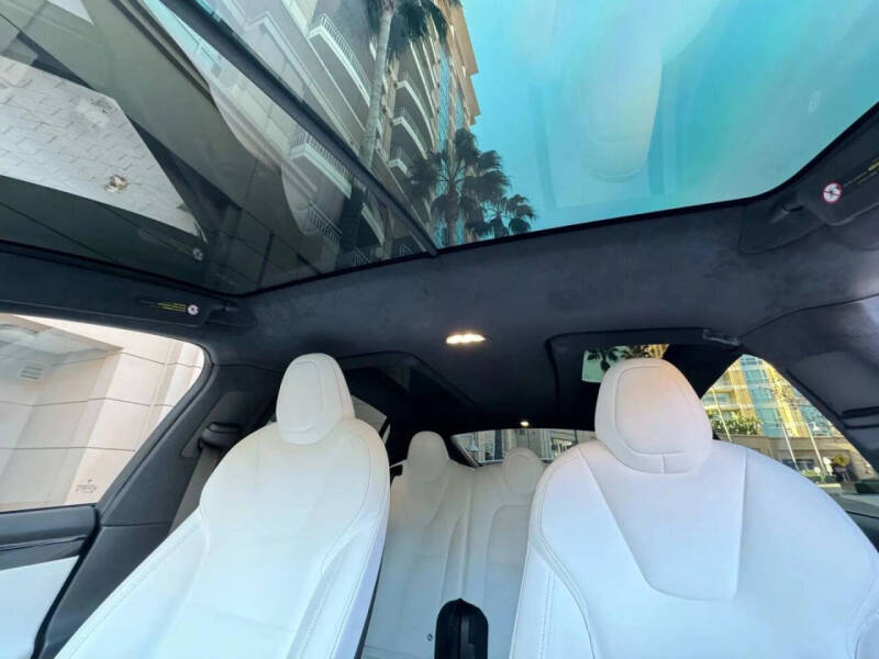 2021 Tesla Model X Long Range Plus