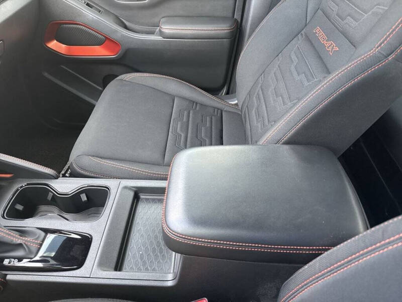 2025 Nissan Frontier