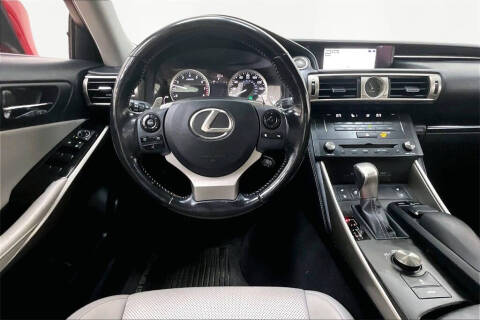 2016 Lexus IS 300