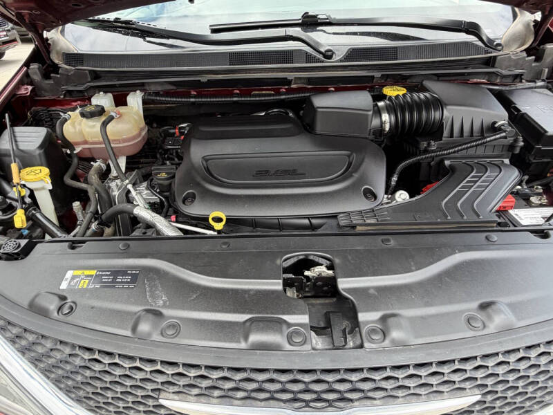 2019 Chrysler Pacifica Touring L