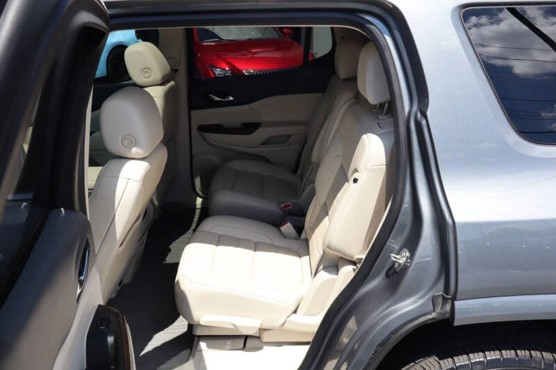2021 GMC Acadia Denali