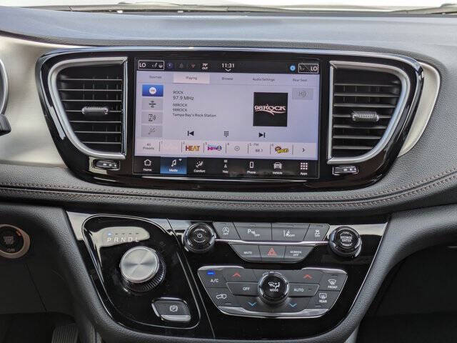 2026 Chrysler Pacifica Pinnacle