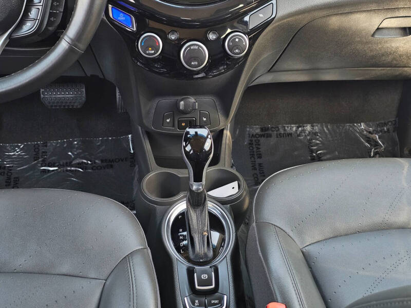 2016 Chevrolet Spark EV 2LT