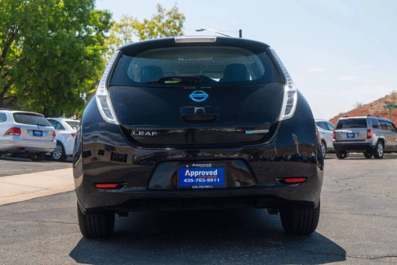 2015 Nissan LEAF