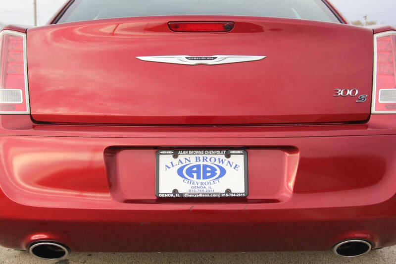 2012 Chrysler 300 S V6