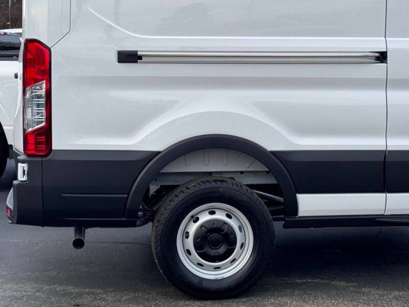 2026 Ford Transit 250