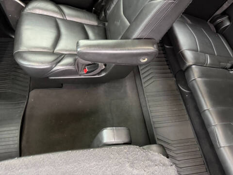 2019 Cadillac Escalade Luxury