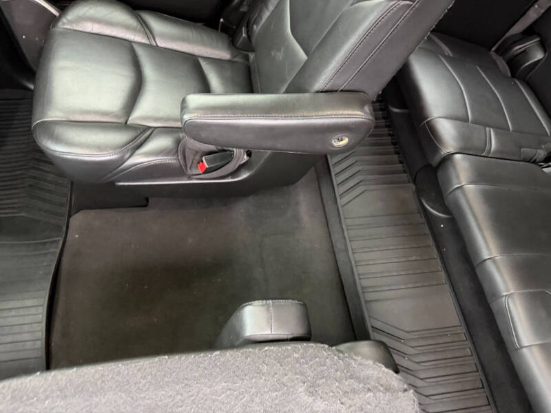 2019 Cadillac Escalade Luxury