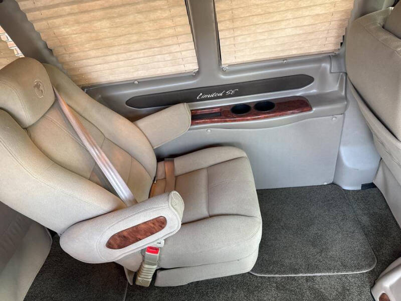 2019 Chevrolet Express 2500