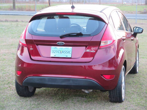 2013 Ford Fiesta SE