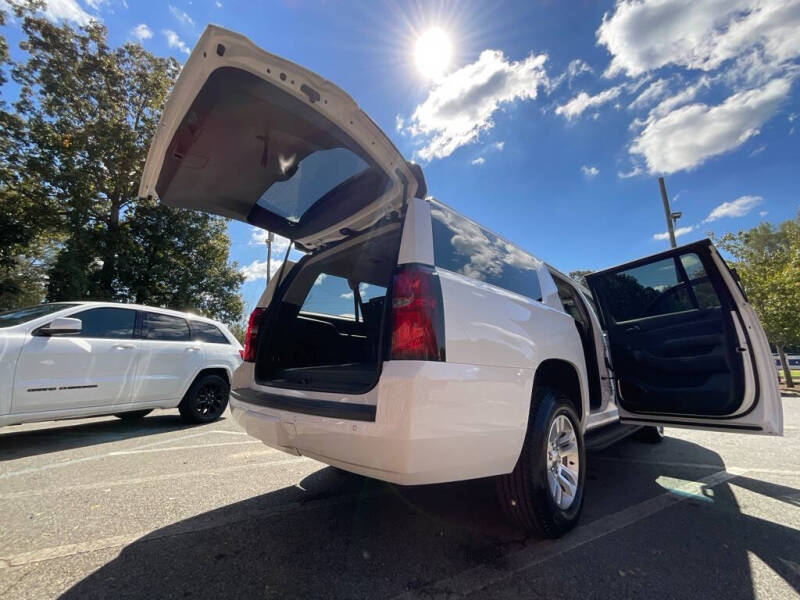 2018 Chevrolet Suburban LS