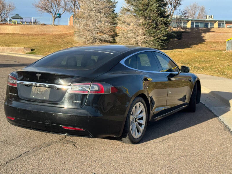 2016 Tesla Model S 90D