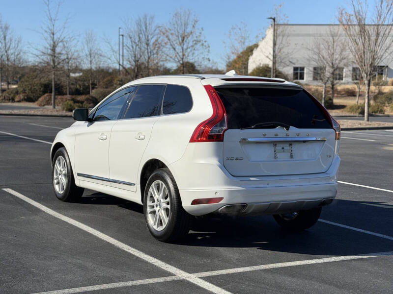 2015 Volvo XC60 T5 Drive-E Premier