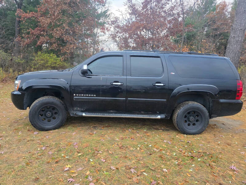 2007 Chevrolet Suburban LS's photo