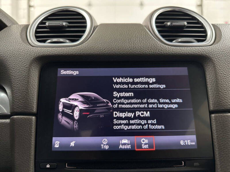 2019 Porsche 718 Cayman
