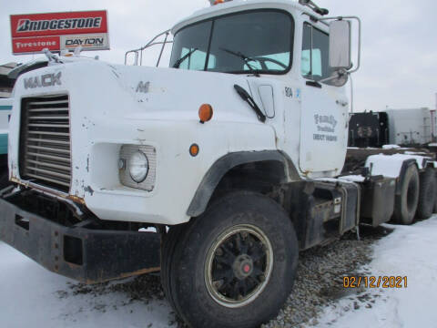 1994 Mack DM688S