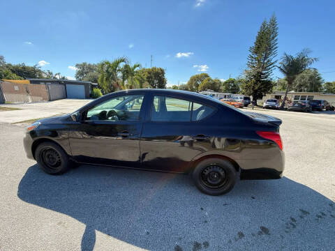 2017 Nissan Versa 1.6 S