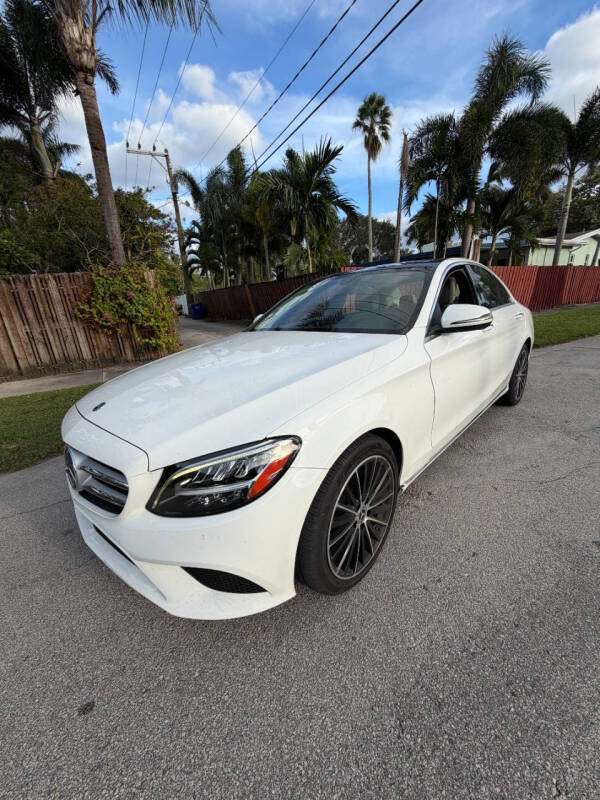 2021 Mercedes-Benz C-Class Sedan C300's photo